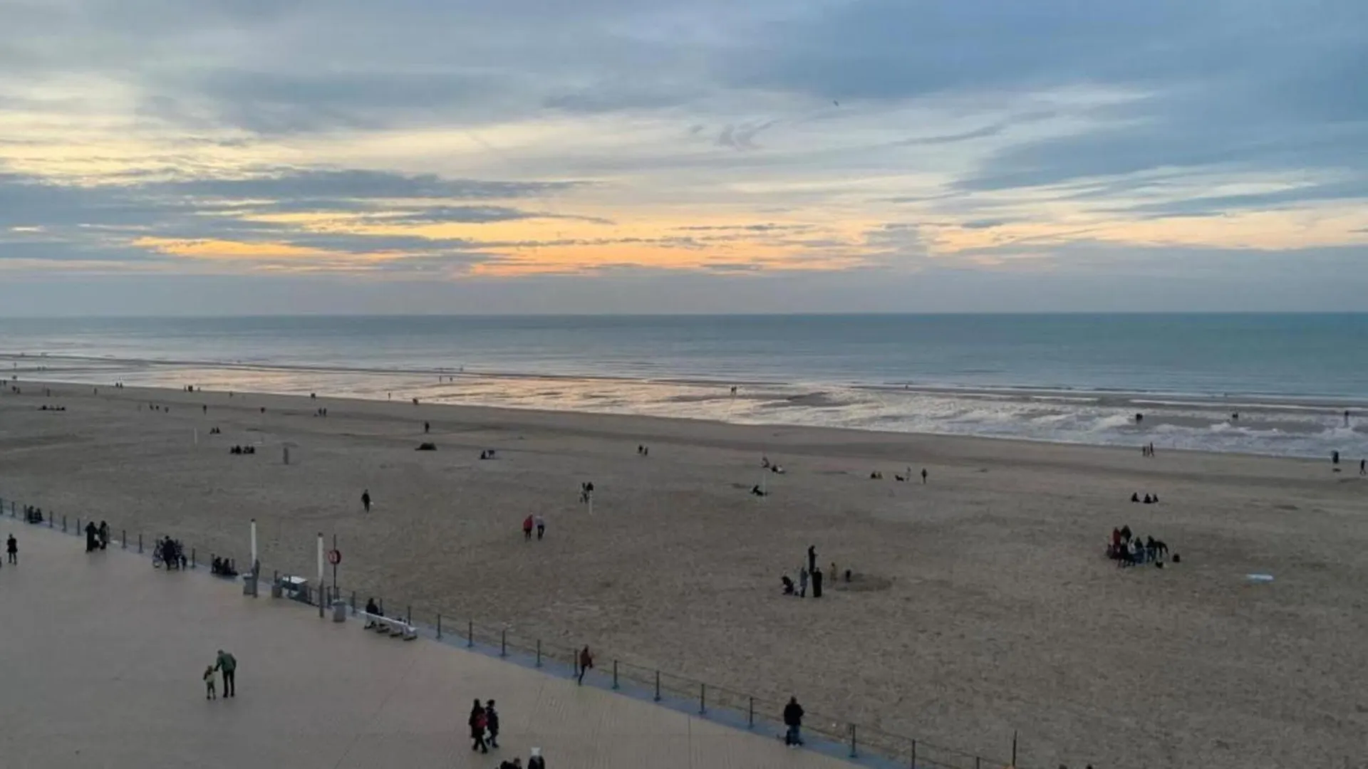 אוסטנדה Beautiful Apartment With Lateral Sea View 0*,  בלגיה